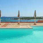 Villaggio Marineledda 3* 마리넬라