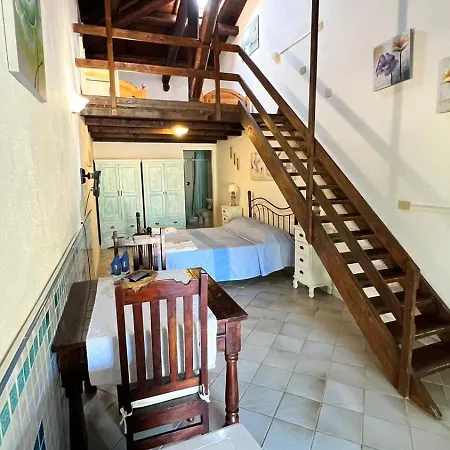 Vela Blu Pensión 3*