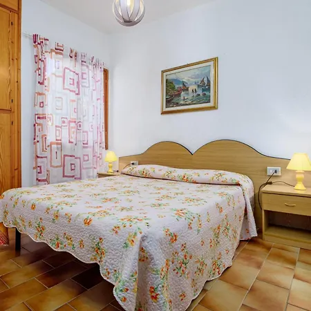 Maison d'hôtes Villaggio Marineledda 3*