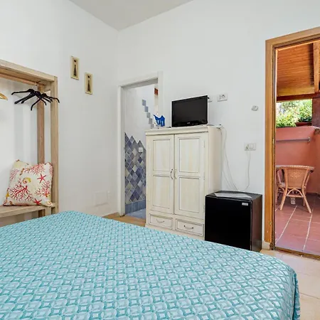 Гостевой дом Villaggio Marineledda