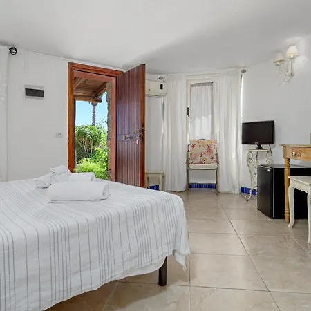 Maison d'hôtes Villaggio Marineledda 3*