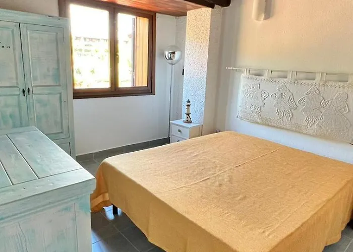 Guest house Vela Blu Marinella (Sardinia)