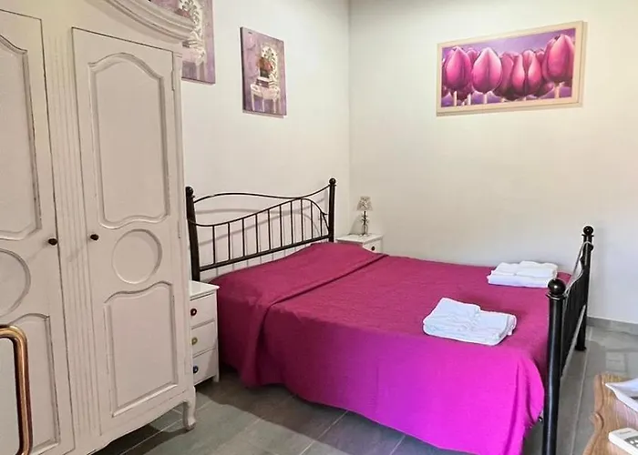 Vela Blu 3* Marinella (Sardinia)