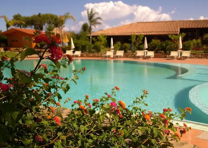 Vela Blu 3* Marinella (Sardinia)