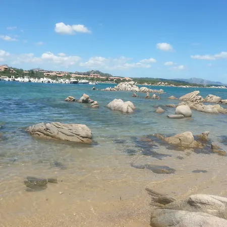Konukevi Villaggio Marineledda 3*